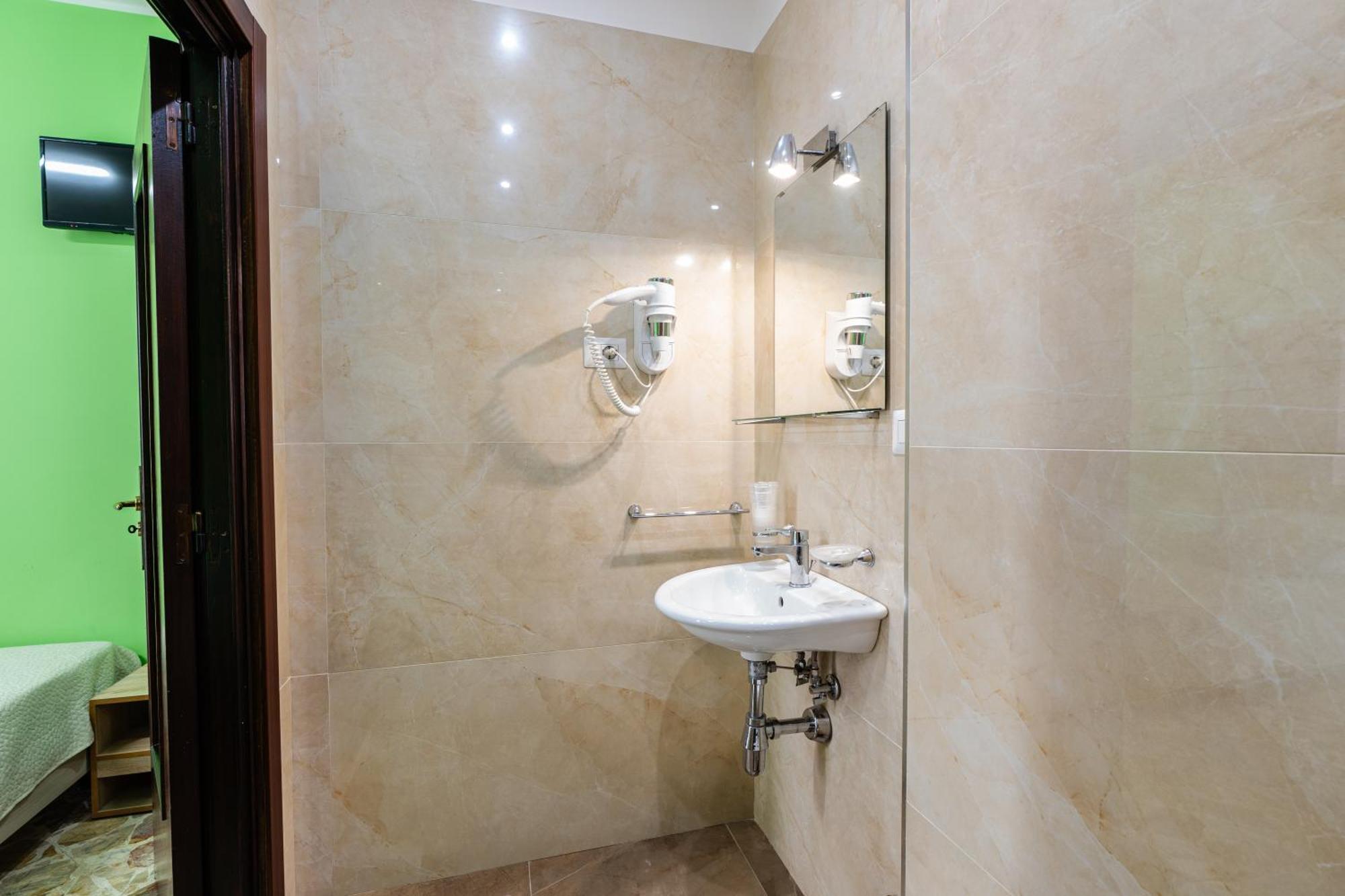 Santa Croce Rooms Barletta Buitenkant foto