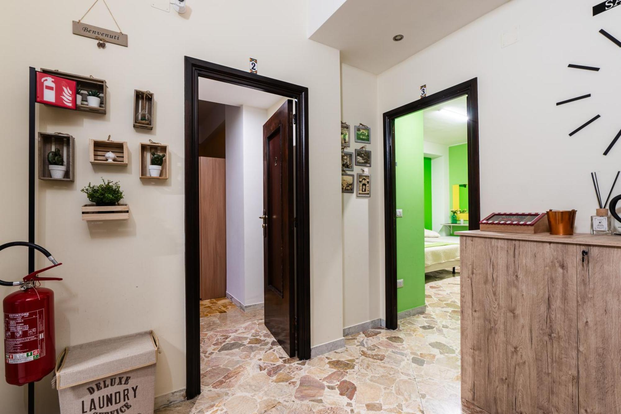 Santa Croce Rooms Barletta Buitenkant foto