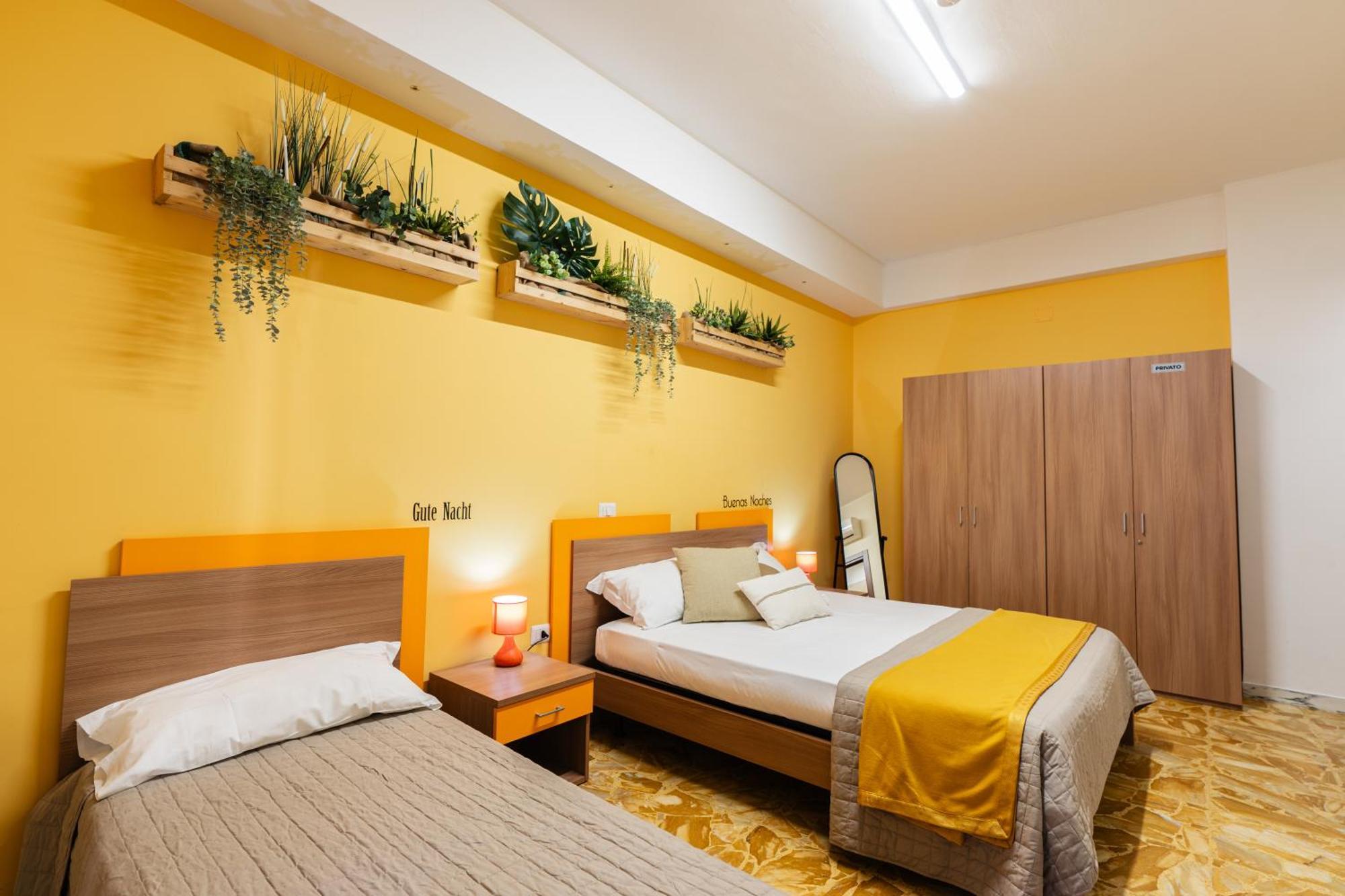 Santa Croce Rooms Barletta Buitenkant foto