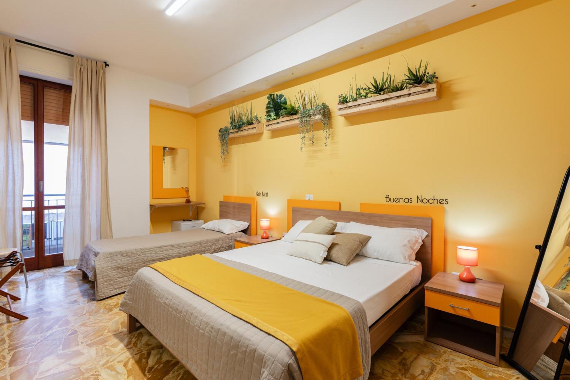 Santa Croce Rooms Barletta Buitenkant foto
