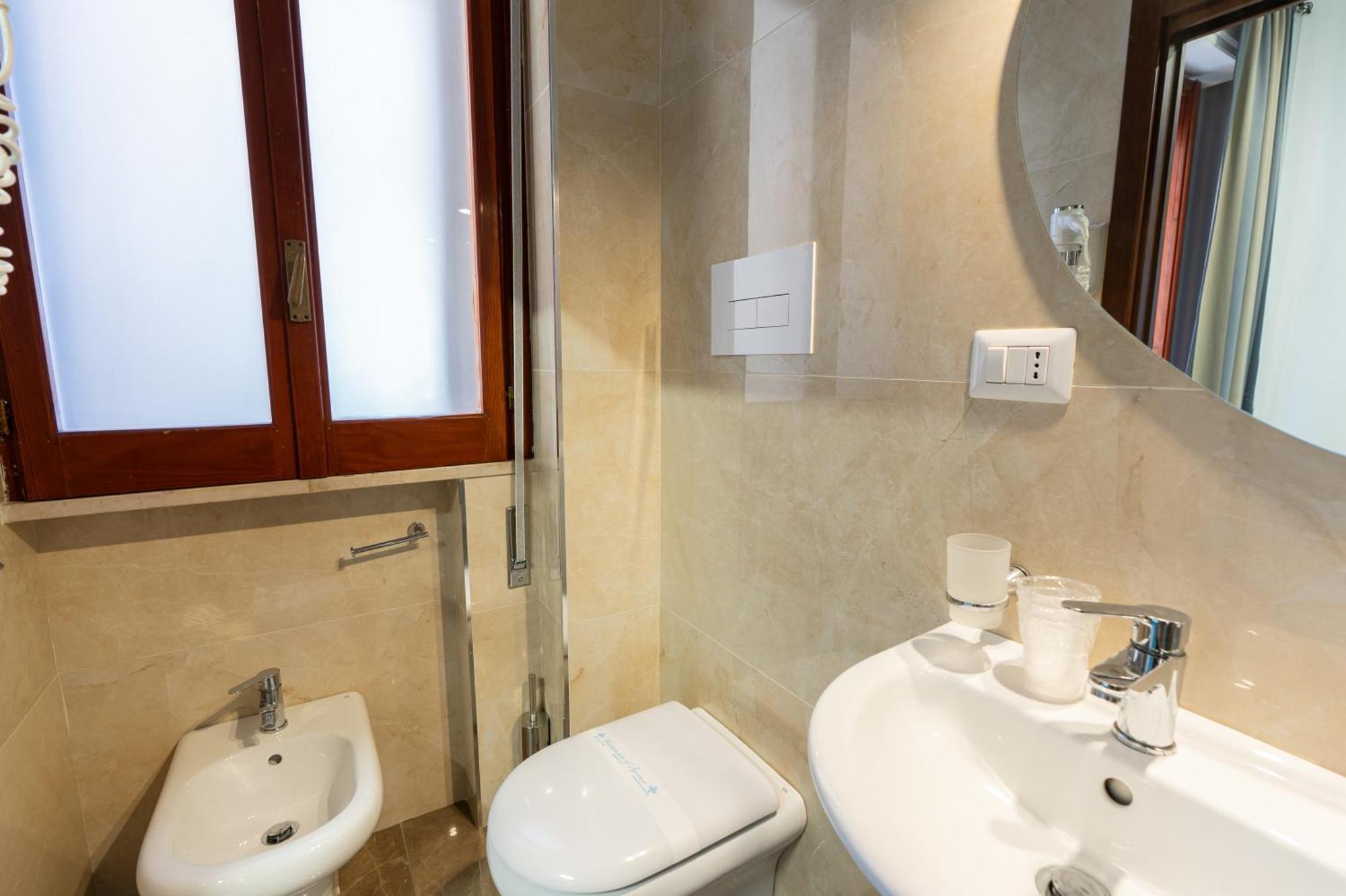 Santa Croce Rooms Barletta Buitenkant foto